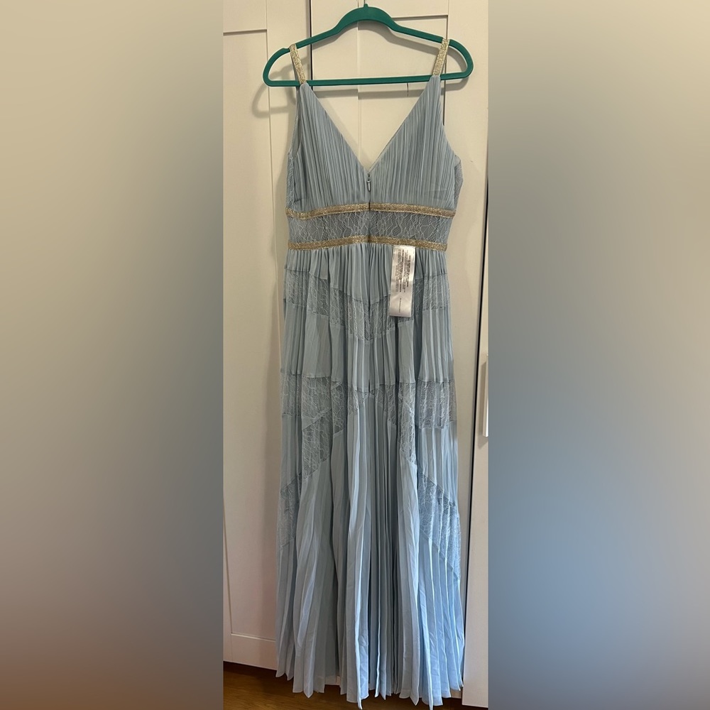 BCBG MAXAZRIA- light crystal blue gown - Picture 3 of 8
